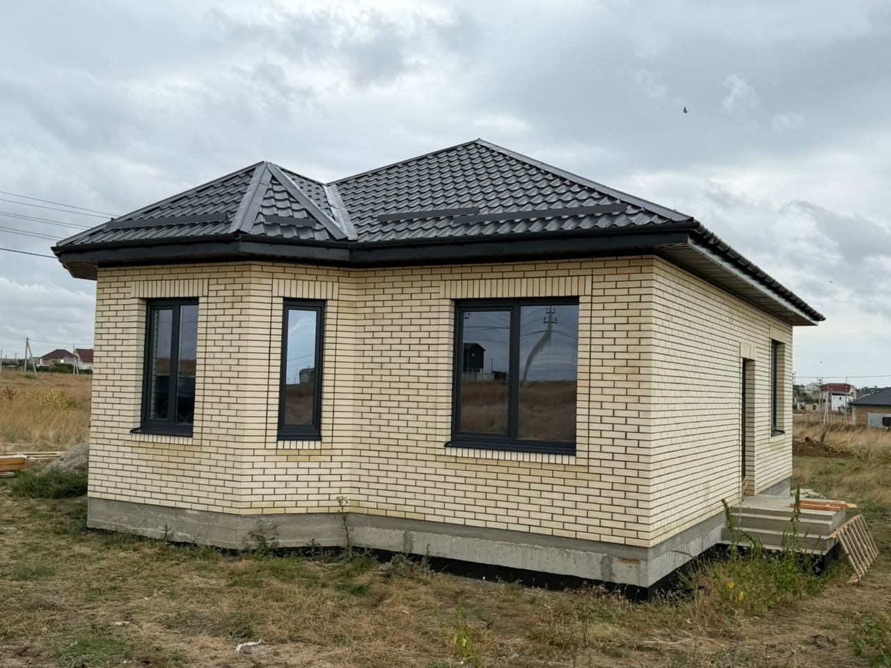 Дом каменный 66м2 в п. Береговое, Крым. 2026 год.